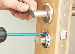 Gallery Locksmith Store Newington, CT 860-973-2425 Gallery Locksmith Store Newington, CT 860-973-2425 - 6-Lock-Repair